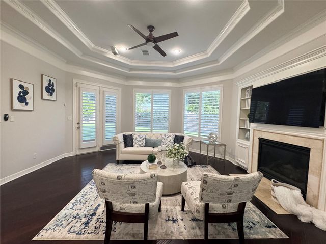 24 Saint Christopher Court, Sugar Land, TX 77479