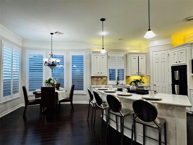 24 Saint Christopher Court, Sugar Land, TX 77479