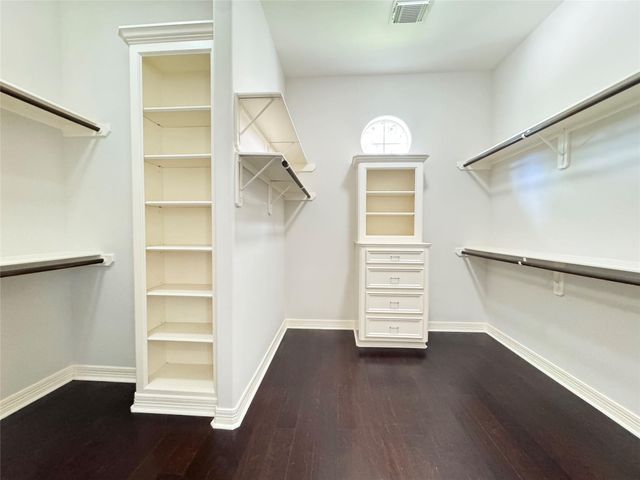 24 Saint Christopher Court, Sugar Land, TX 77479