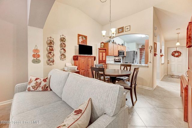 1070 Luminary Circle, 104, Melbourne, FL 32901