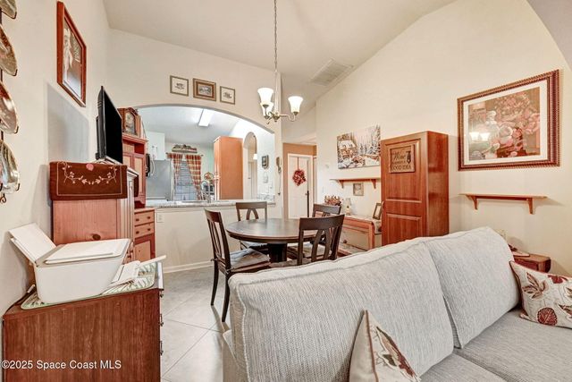 1070 Luminary Circle, 104, Melbourne, FL 32901