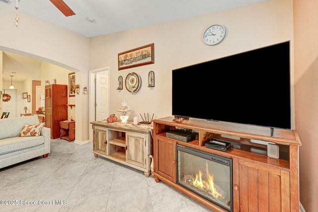 1070 Luminary Circle, 104, Melbourne, FL 32901