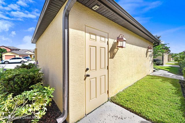 1070 Luminary Circle, 104, Melbourne, FL 32901