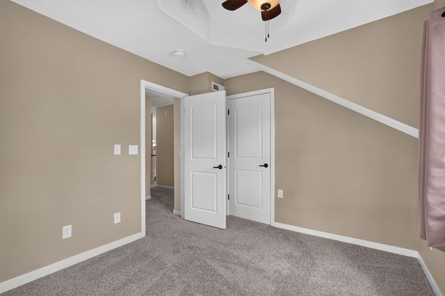 2833 36th Street, Des Moines, IA 50310
