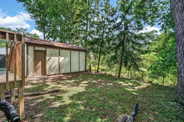2833 36th Street, Des Moines, IA 50310