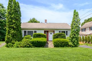 704 High Street, Naugatuck, CT 06770