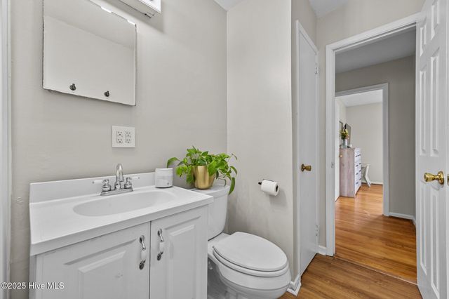 709 Barn Street, Jacksonville, NC 28540