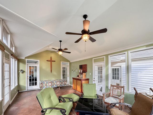 40 N GOODLETT ST, Memphis, TN 38117