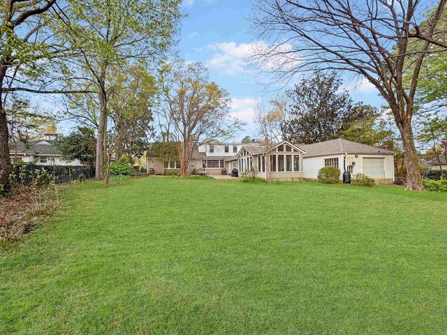 40 N GOODLETT ST, Memphis, TN 38117