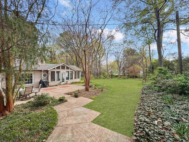 40 N GOODLETT ST, Memphis, TN 38117