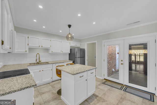 29 N Stratford Drive, Athens, GA 30605