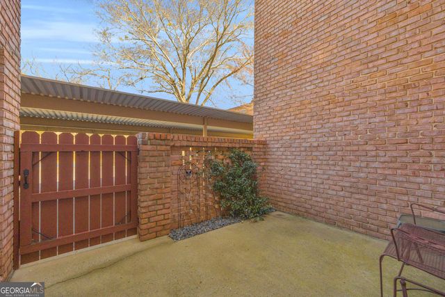 29 N Stratford Drive, Athens, GA 30605