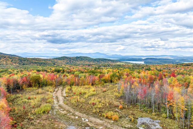 29 Paddocks Drive, Gilford, NH 03249