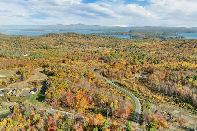 29 Paddocks Drive, Gilford, NH 03249