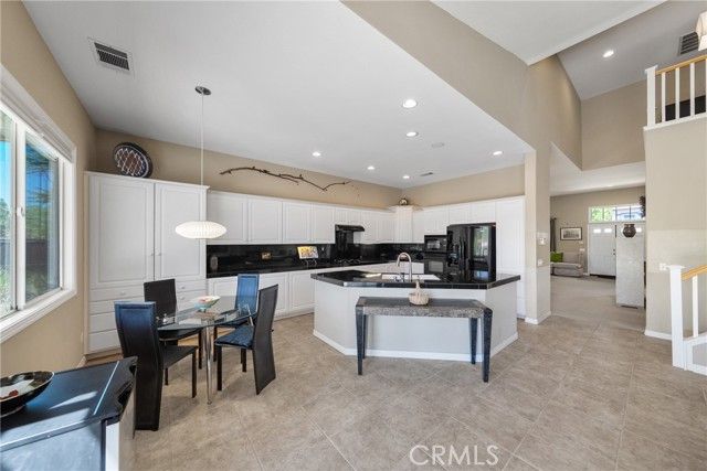 36220 Madora Drive, Wildomar, CA 92595