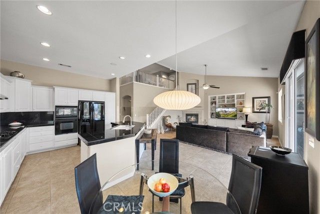 36220 Madora Drive, Wildomar, CA 92595