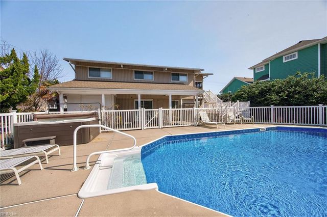 2573 Sandpiper RD, Virginia Beach, VA 23456