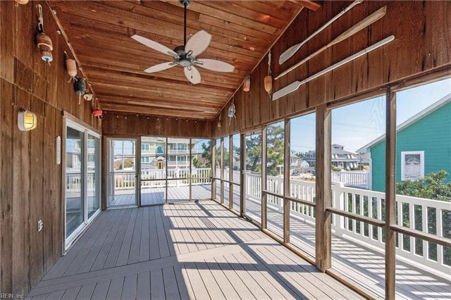 2573 Sandpiper RD, Virginia Beach, VA 23456