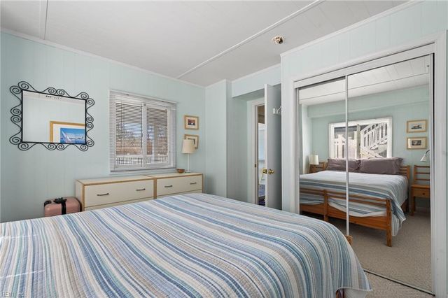 2573 Sandpiper RD, Virginia Beach, VA 23456