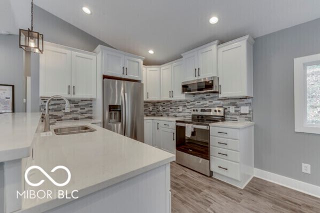 8279 Aspen Drive, Nineveh, IN 46164