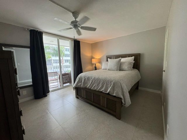1160 N FEDERAL Highway 315, Fort Lauderdale, FL 33304
