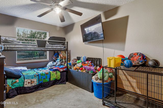 11908 KINGS CREST Drive, El Paso, TX 79936