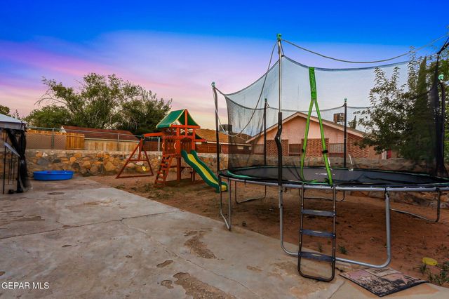 11908 KINGS CREST Drive, El Paso, TX 79936