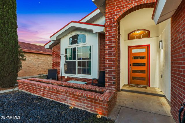 11908 KINGS CREST Drive, El Paso, TX 79936