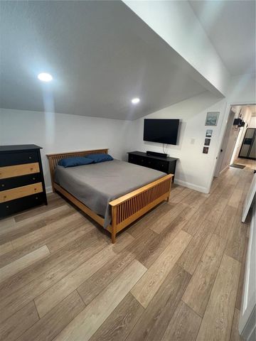 311 E FLORIBRASKA AVENUE A, Tampa, FL 33603