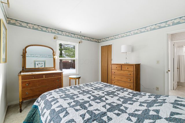 3034 Kenlawn Street, Columbus, OH 43224