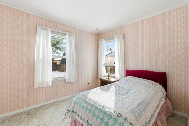 3034 Kenlawn Street, Columbus, OH 43224