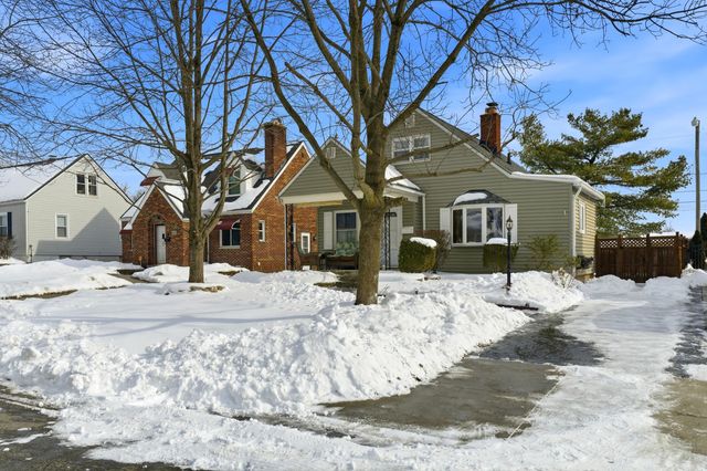 3034 Kenlawn Street, Columbus, OH 43224