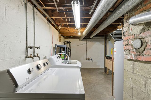 3034 Kenlawn Street, Columbus, OH 43224