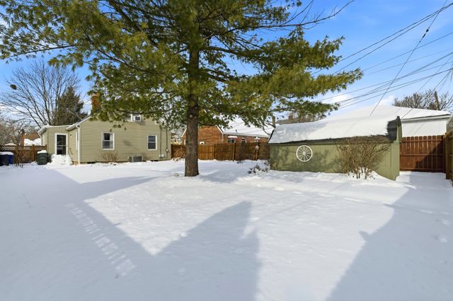 3034 Kenlawn Street, Columbus, OH 43224