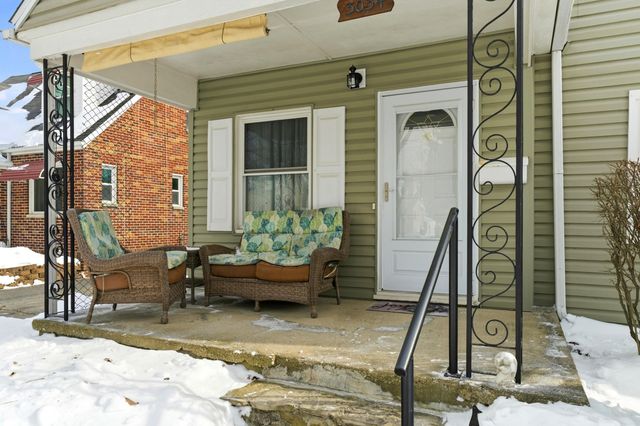 3034 Kenlawn Street, Columbus, OH 43224