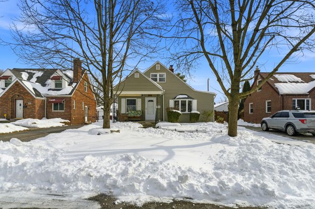 3034 Kenlawn Street, Columbus, OH 43224