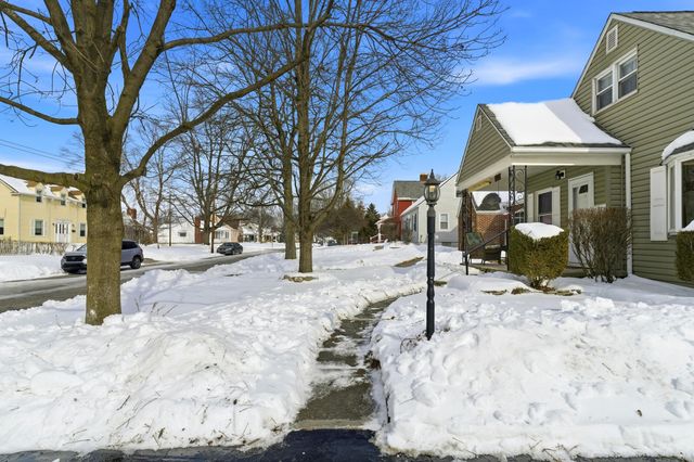 3034 Kenlawn Street, Columbus, OH 43224