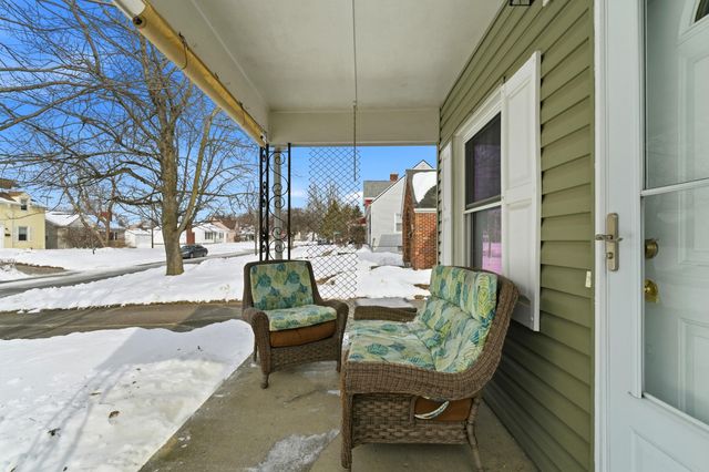 3034 Kenlawn Street, Columbus, OH 43224