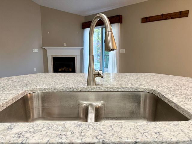 1756 Chickory Lane, Rochester, IN 46975