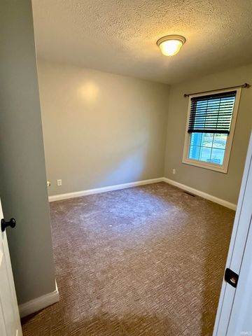 1756 Chickory Lane, Rochester, IN 46975