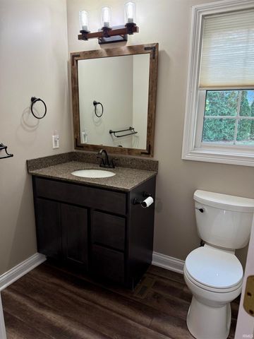 1756 Chickory Lane, Rochester, IN 46975