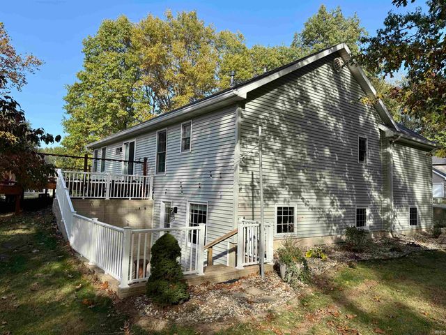 1756 Chickory Lane, Rochester, IN 46975