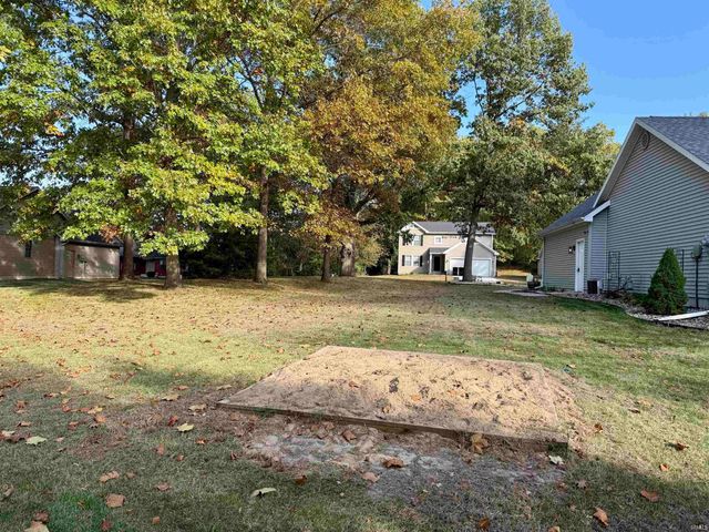 1756 Chickory Lane, Rochester, IN 46975