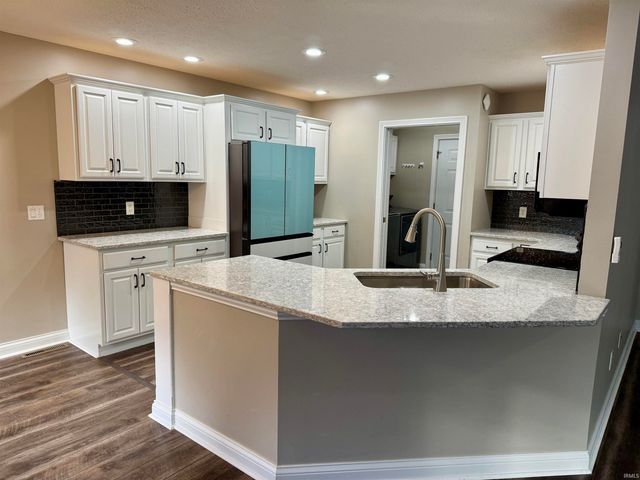 1756 Chickory Lane, Rochester, IN 46975