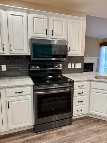 1756 Chickory Lane, Rochester, IN 46975