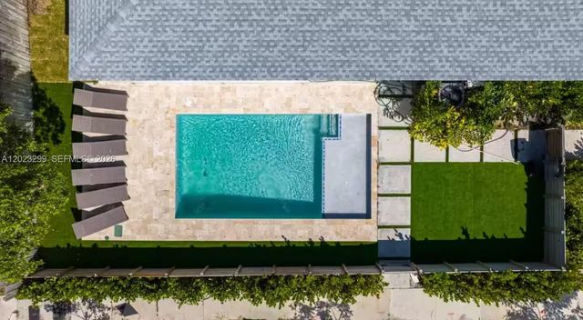 1930 SW 36th Avenue, Fort Lauderdale, FL 33312
