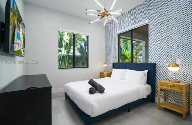 1930 SW 36th Avenue, Fort Lauderdale, FL 33312