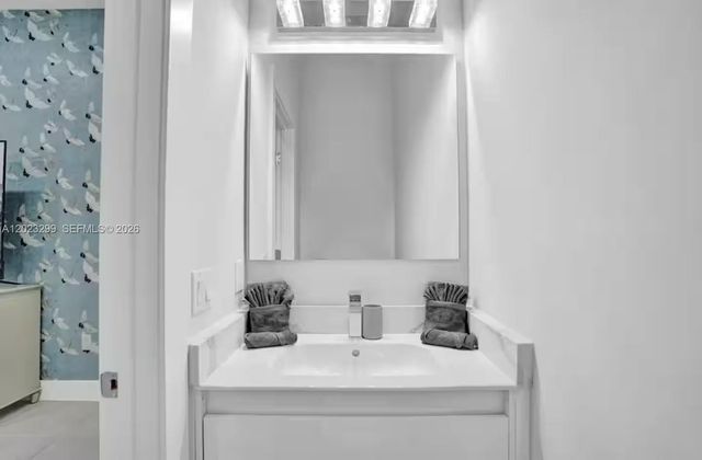 1930 SW 36th Avenue, Fort Lauderdale, FL 33312