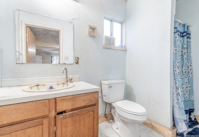3719 W TRAVIS ST, San Antonio, TX 78207