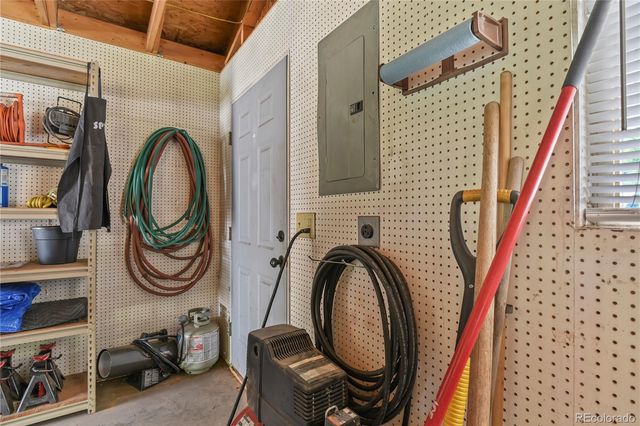 1516 Dorchester Drive, Colorado Springs, CO 80905